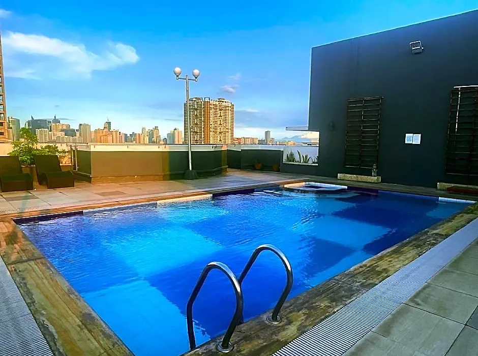 I Suites Malate Hotel & Condotel-1